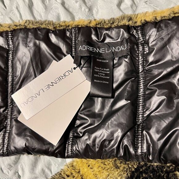 NWT - Adrienne Landau Yellow/Black Check Pull Scarf / One Size - Picture 3 of 3